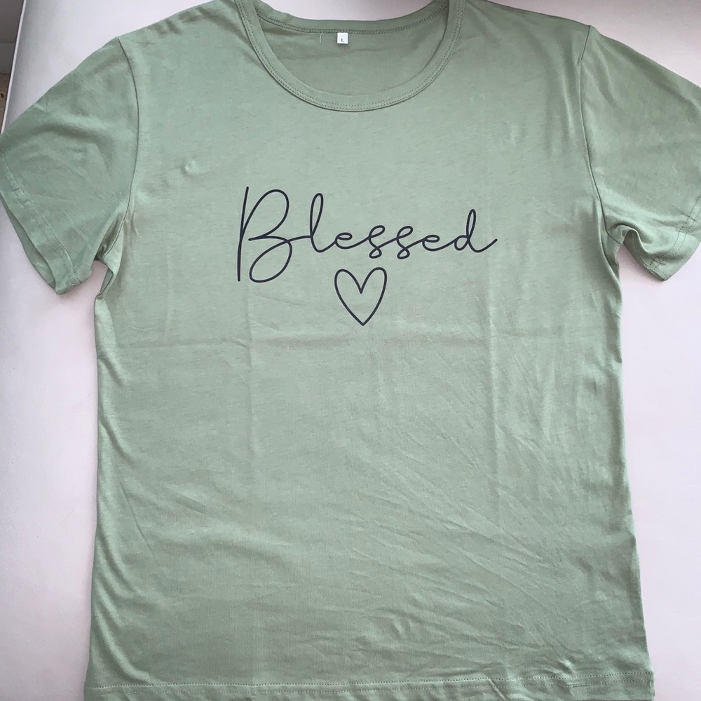 ❤️TSHIRT BLESSED! - Picture 5 of 6